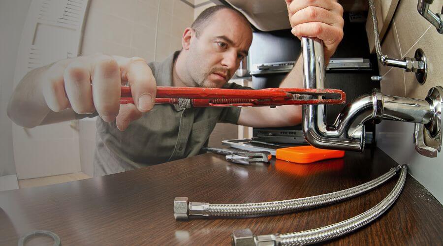 Professional emergency plumbing in Newton, IA